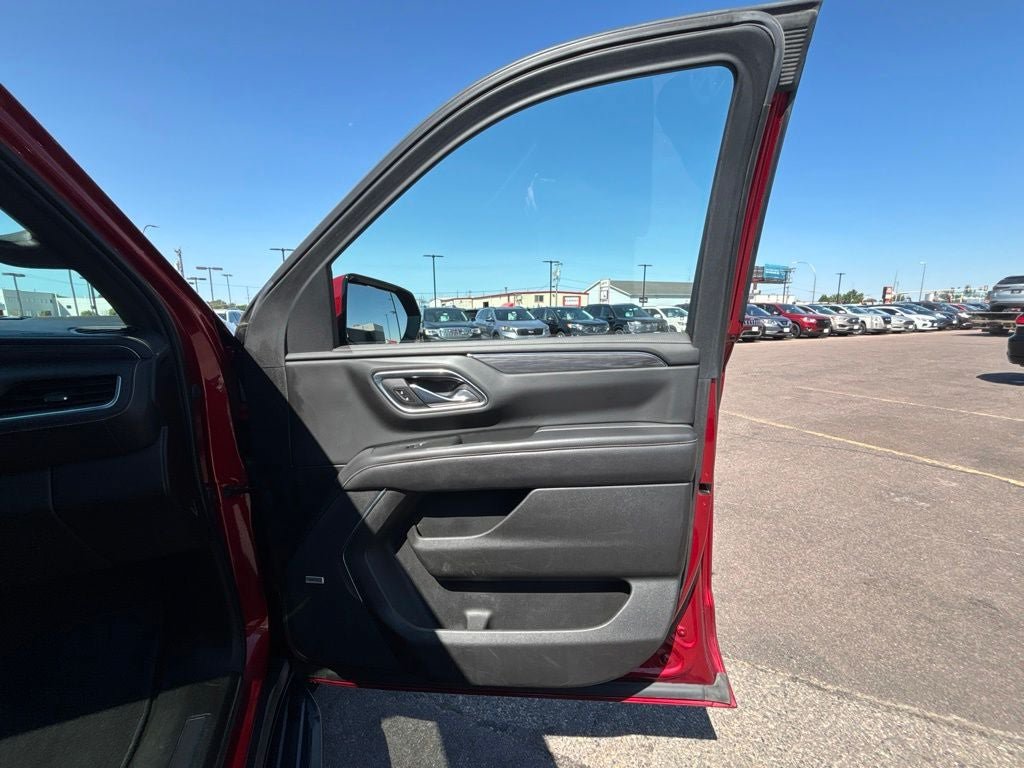 Used 2021 GMC Yukon XL SLT w/ SLT Luxury Plus Package AWD/4WD image 33