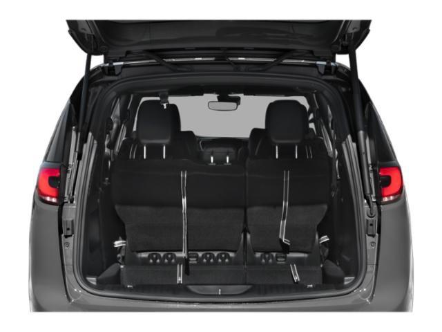 Certified 2025 Chrysler Pacifica Select AWD/4WD image 10