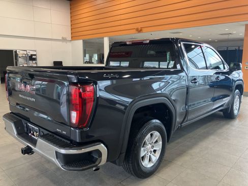 Used 2024 GMC Sierra 1500 SLE image 5