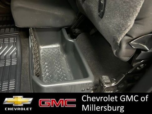 Used 2015 Nissan Titan SV w/ SV Value Truck Package image 31