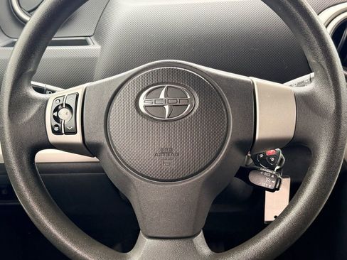 Used 2009 Scion xB FWD image 30