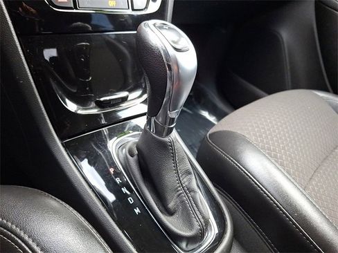 Used 2019 Buick Encore Preferred image 14