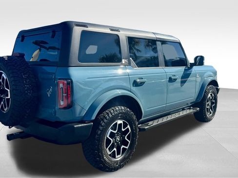 Used 2022 Ford Bronco Outer Banks image 11