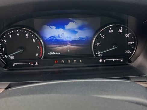 Used 2022 Ford Explorer Limited w/ Equipment Group 301A image 11