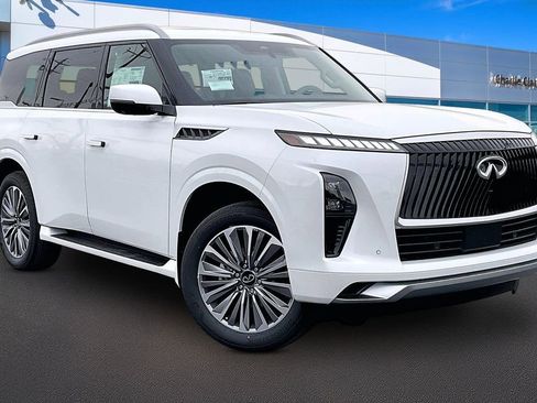 New 2026 INFINITI QX80 Luxe w/ Cargo Package RWD image 2