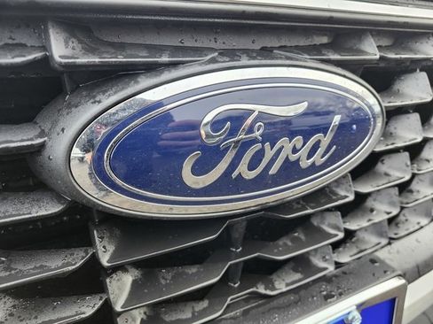 New 2025 Ford Escape Base image 7