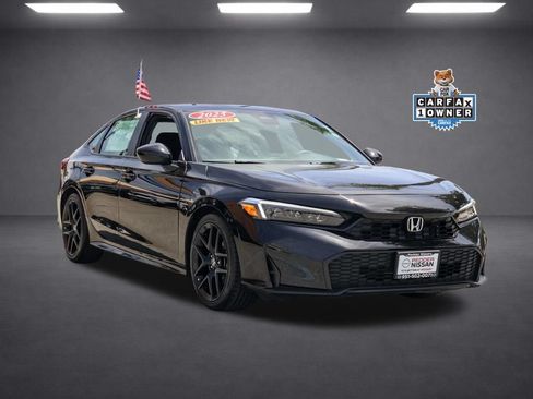 Used 2025 Honda Civic Sport image 2