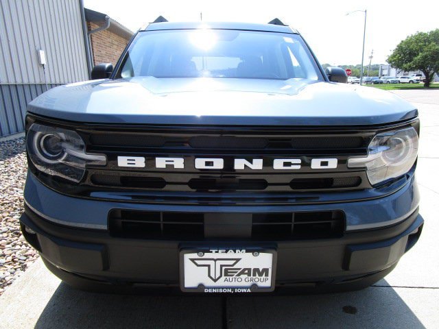 Used 2024 Ford Bronco Sport Outer Banks w/ Tech Package AWD/4WD image 2