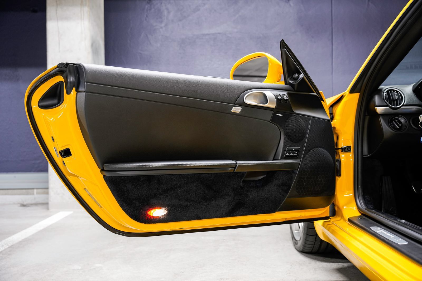 Used 2011 Porsche Cayman S RWD image 21