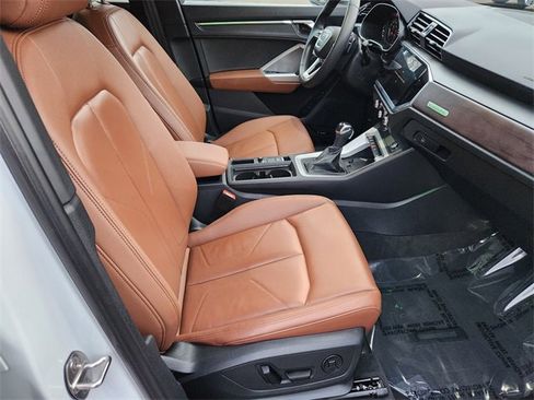 Used 2025 Audi Q3 2.0T Premium Plus w/ Premium Plus Package image 13