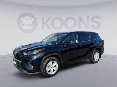 Used 2022 Toyota Highlander XLE