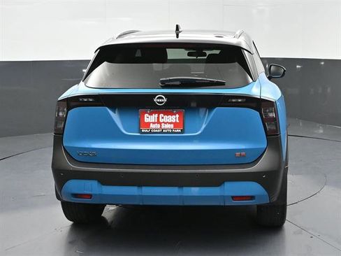 Certified 2025 Nissan Kicks SR FWD image 25