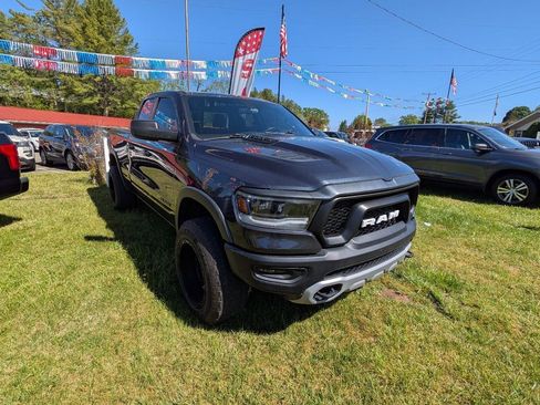 Used 2019 RAM 1500 Rebel AWD/4WD image 7