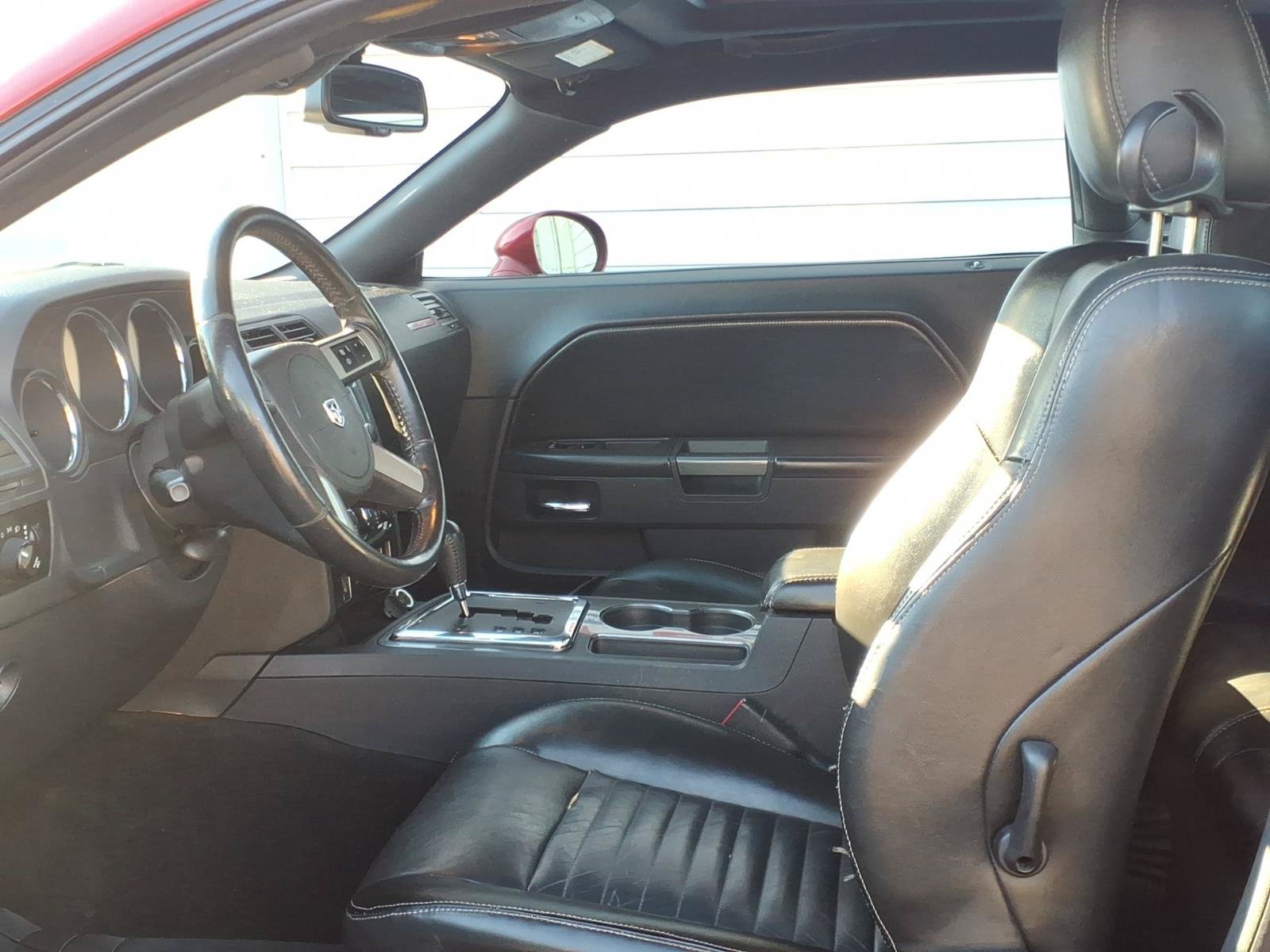 Used 2009 Dodge Challenger R/T RWD image 5