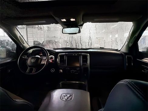 Used 2017 RAM 1500 Sport image 10