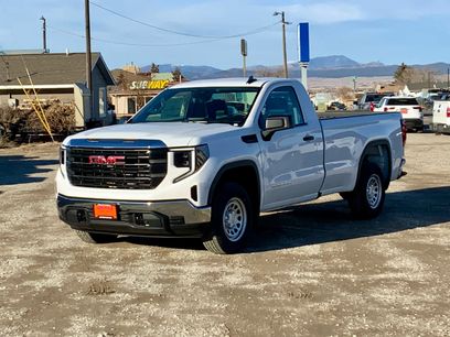 New 2026 GMC Sierra 1500 Pro w/ Trailering Package