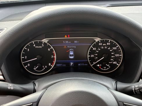 Used 2025 Nissan Altima 2.5 SV FWD image 35