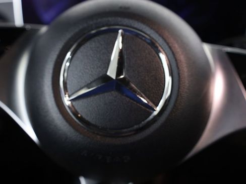 Certified 2023 Mercedes-Benz EQE 350+ 4MATIC SUV image 14