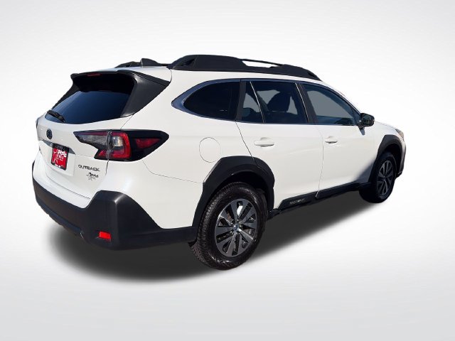 Used 2024 Subaru Outback Premium AWD/4WD image 8