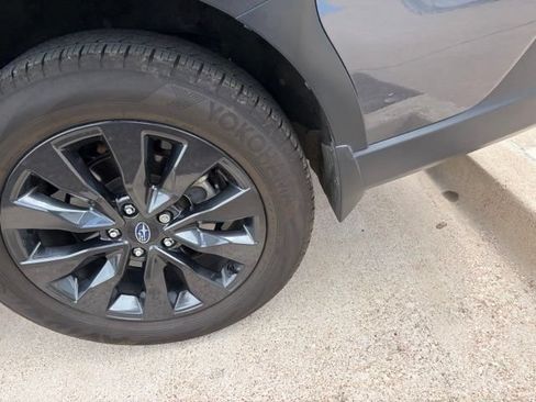 Used 2025 Subaru Outback Onyx Edition XT AWD/4WD image 5