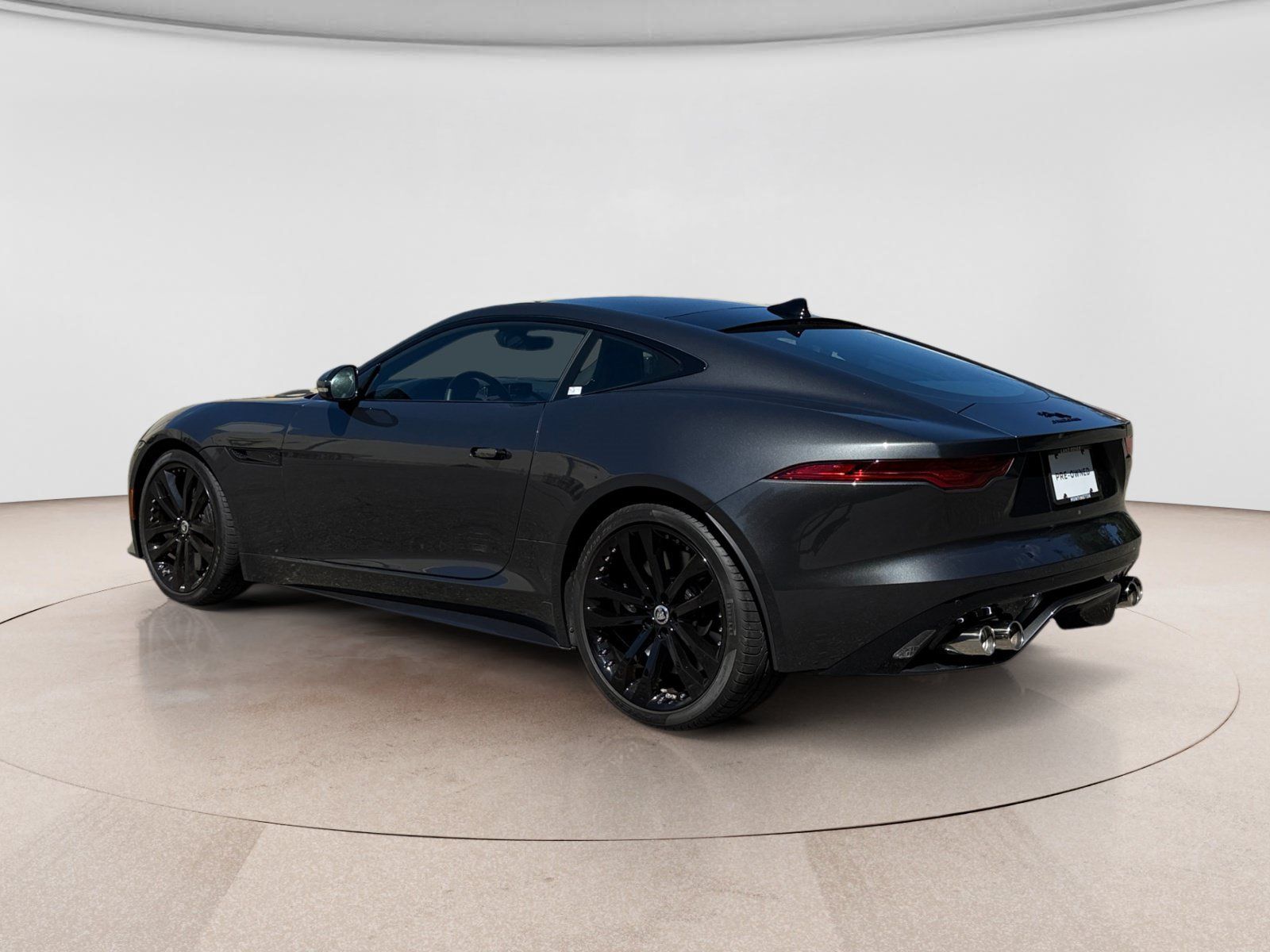 Used 2024 Jaguar F-TYPE R-Dynamic RWD image 3
