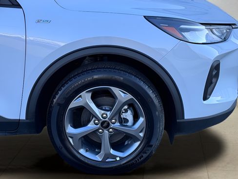 Used 2025 Ford Escape ST-Line Select AWD/4WD image 41