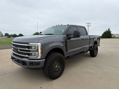 Used 2024 Ford F350 Lariat w/ Lariat Ultimate Package AWD/4WD image 1