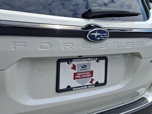 Used 2025 Subaru Forester Touring AWD/4WD image 31