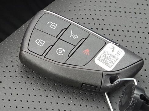 New 2026 Buick Envision Sport Touring image 40