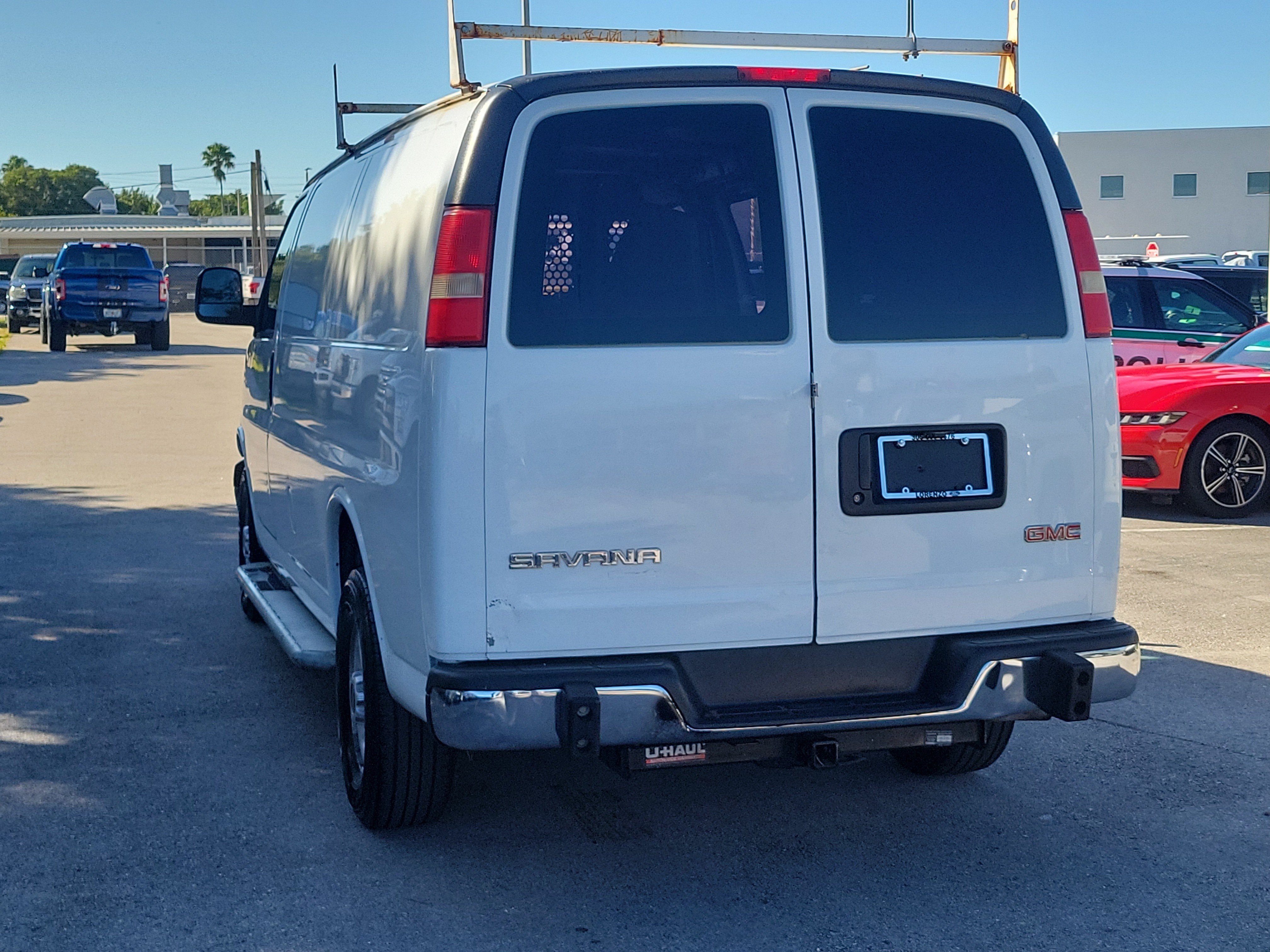 Used 2014 GMC Savana 2500 RWD image 7