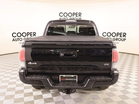 Used 2021 Toyota Tacoma Limited AWD/4WD image 22