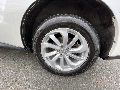 Used 2017 Acura RDX AWD w/ Technology Package image 26