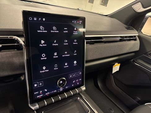 New 2026 GMC Sierra EV Elevation image 40