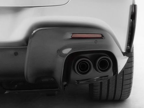 Used 2024 Ferrari Purosangue image 28