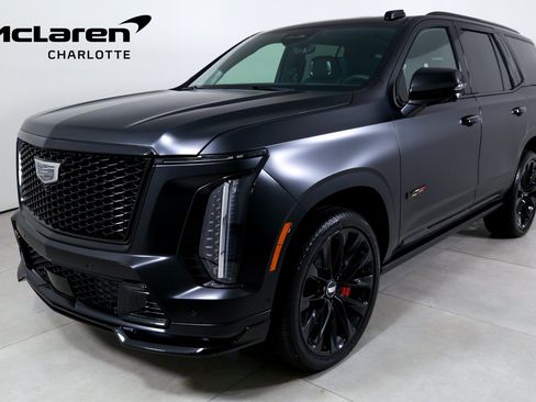 Used 2026 Cadillac Escalade V w/ LPO, ONYX Package AWD/4WD image 1