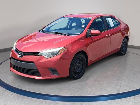 Used 2016 Toyota Corolla LE FWD image 1