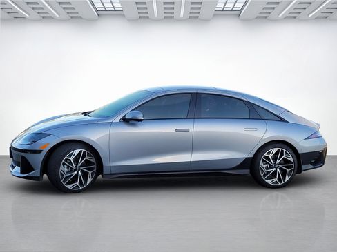 Certified 2023 Hyundai Ioniq 6 Limited RWD image 15