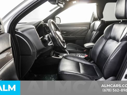 Used 2022 Mitsubishi Outlander SEL image 16