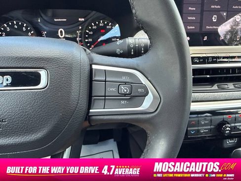 Used 2024 Jeep Compass Latitude AWD/4WD image 33