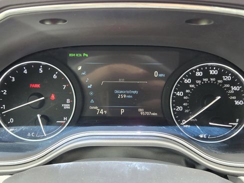 Used 2019 Toyota Avalon Limited w/ Advanced Safety Package FWD image 10