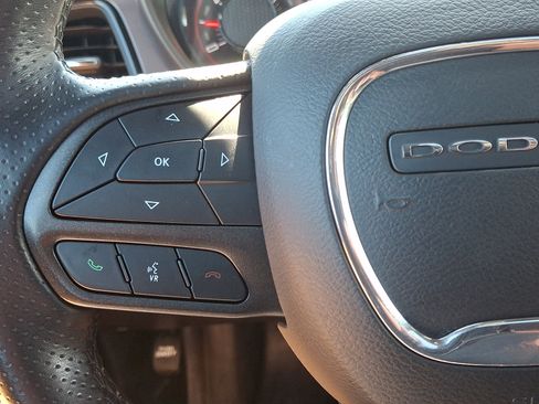 Used 2022 Dodge Challenger SXT w/ Driver Convenience Group AWD/4WD image 21