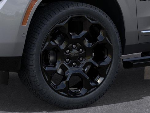 New 2026 GMC Yukon Denali w/ Denali Reserve Package AWD/4WD image 9