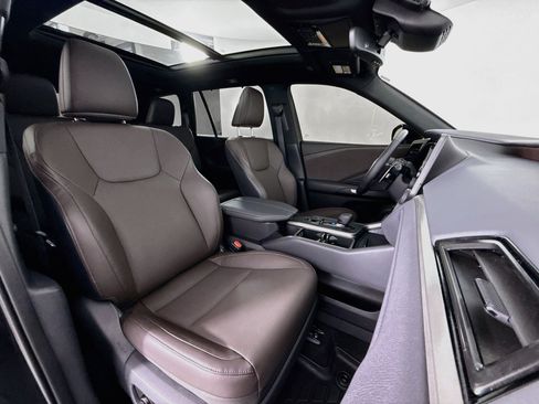 Certified 2025 Lexus TX 350 FWD w/ Technology Package image 26