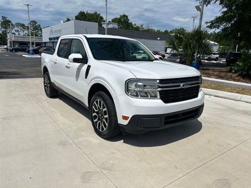 Certified 2022 Ford Maverick Lariat FWD image 2