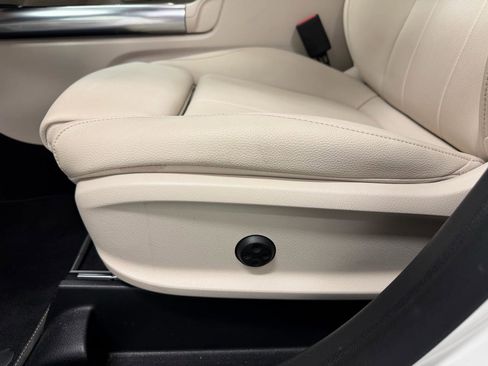 Used 2024 Mercedes-Benz GLA 250 4MATIC image 7