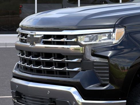New 2026 Chevrolet Silverado 1500 LTZ w/ Z71 Off-Road Package AWD/4WD image 14