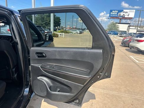 Used 2023 Dodge Durango GT RWD image 17