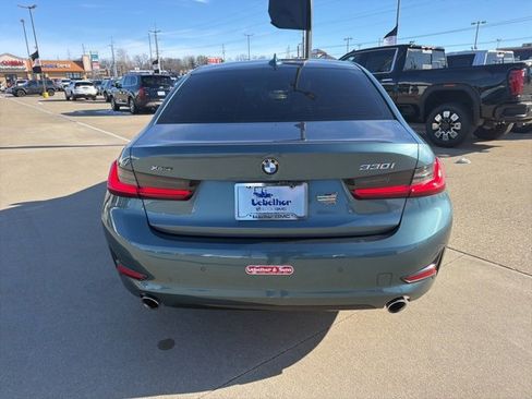 Used 2021 BMW 330i xDrive Sedan w/ Convenience Package image 7