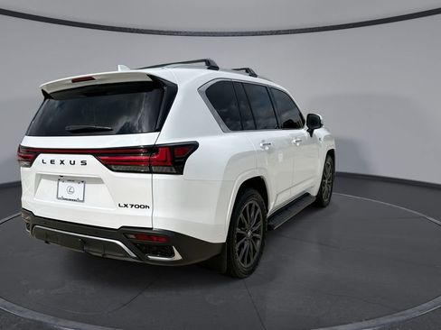 Used 2025 Lexus LX 700h F Sport AWD/4WD image 11