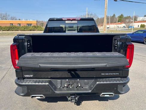 Used 2024 GMC Sierra 1500 Denali AWD/4WD image 8